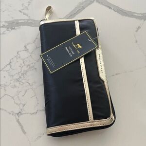 Black and Gold portable travel tote